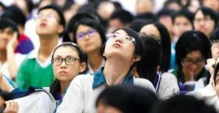 高考改革推动中学教学方式转变
